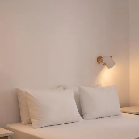 Apartment Olia Garden In Naxos Town *