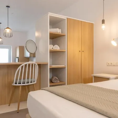 Olia Garden In Naxos Town Apartment *